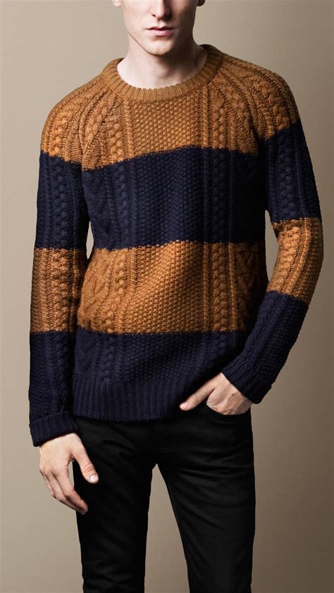 Men’s Burberry Sweaters 